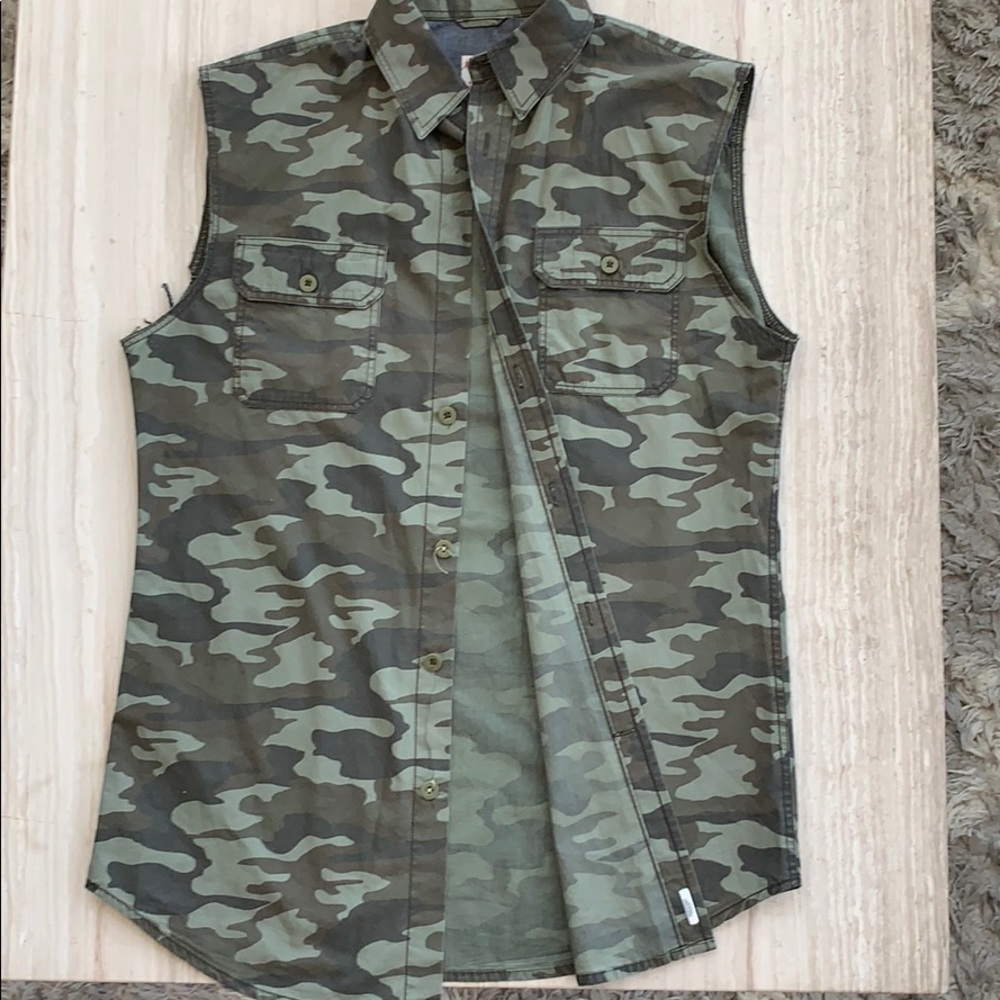Army fatigue button down